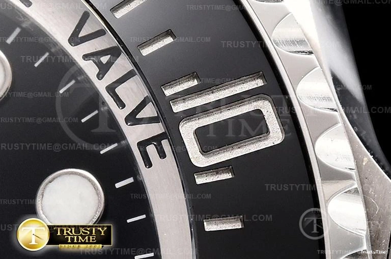 0104 ROLSD093 – Deep Sea Dweller Black Contemporary 1015